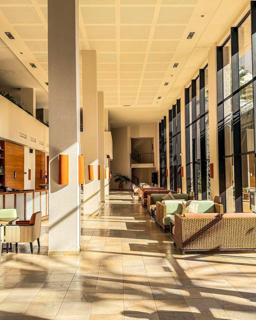 Espacio comercial limpio y protegido